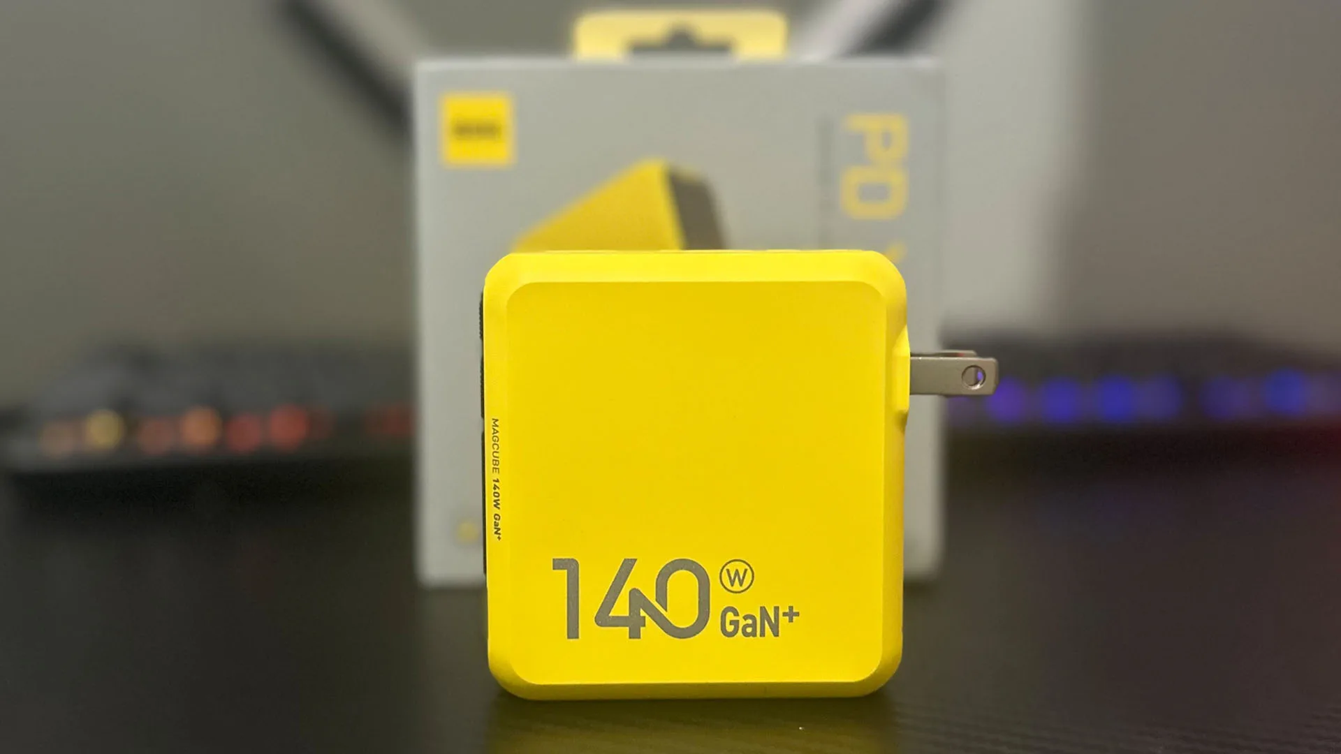 AOHI Magcube 140W Review Design