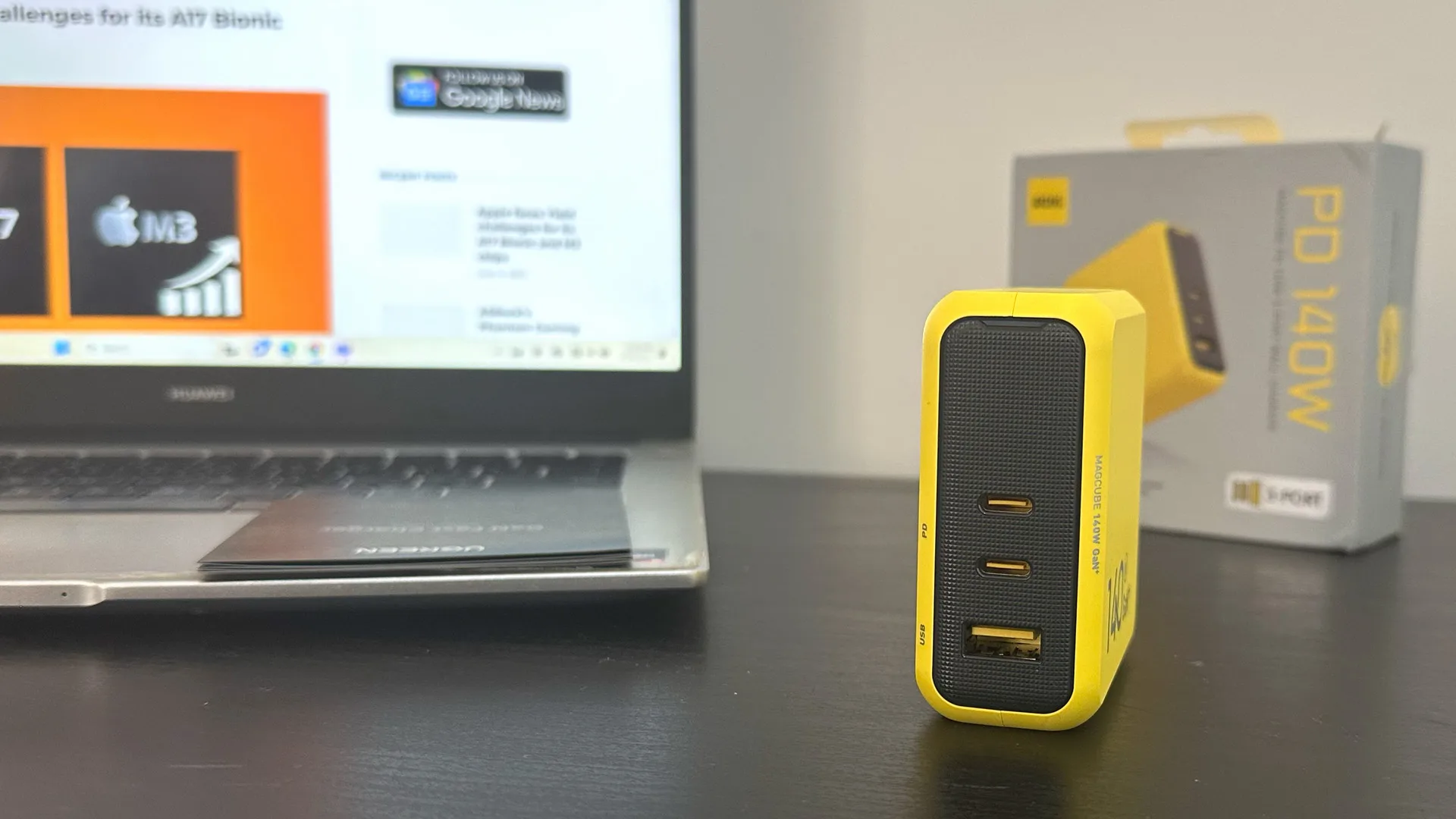 AOHI Magcube 140W Review Ports