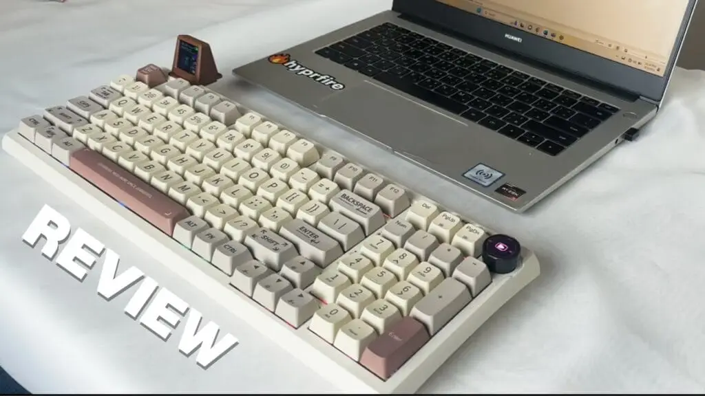 Epomaker RT100 Review: A Retro-Styled Mechanical Keyboard